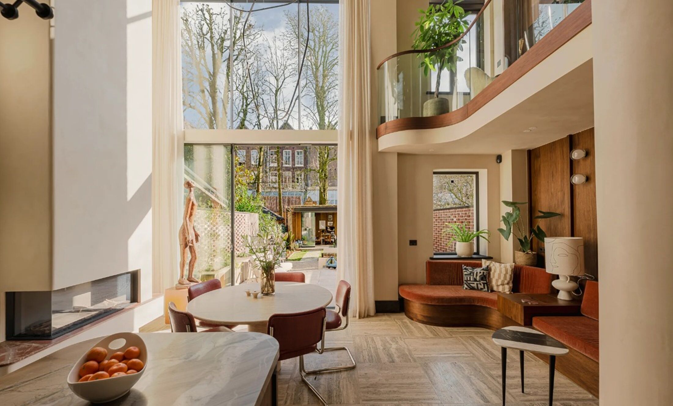 De living van de woning in Amsterdam-Zuid
