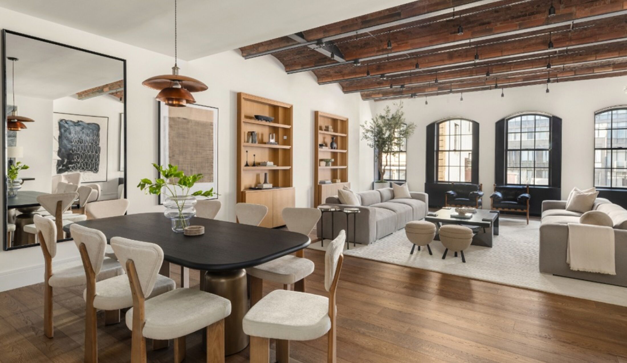 De binnenzijde van het voormalige appartement van Jonah Hill