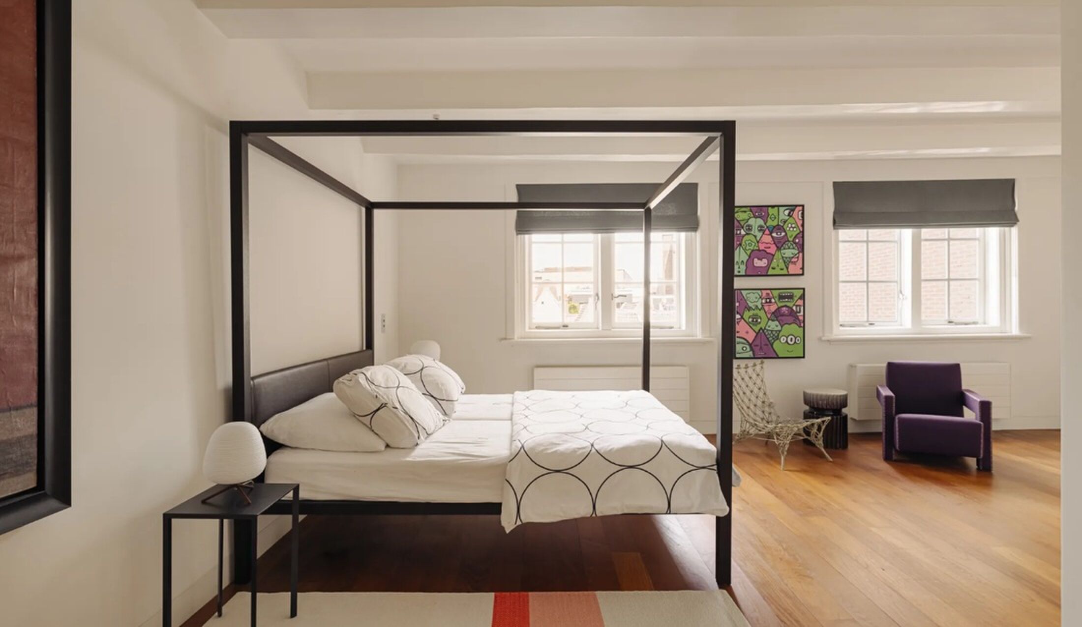 E&eacute;n van de luxueuze slaapkamers