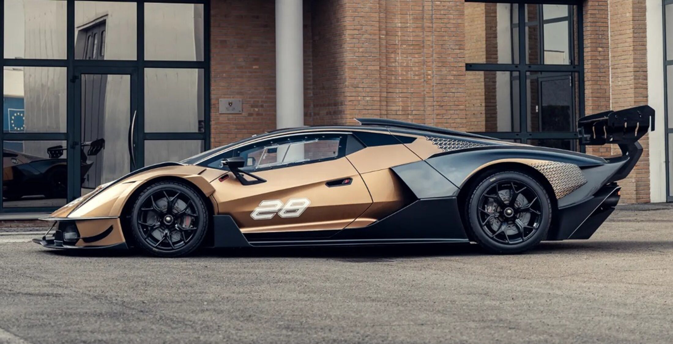 De zijkant van de Italiaanse supercar