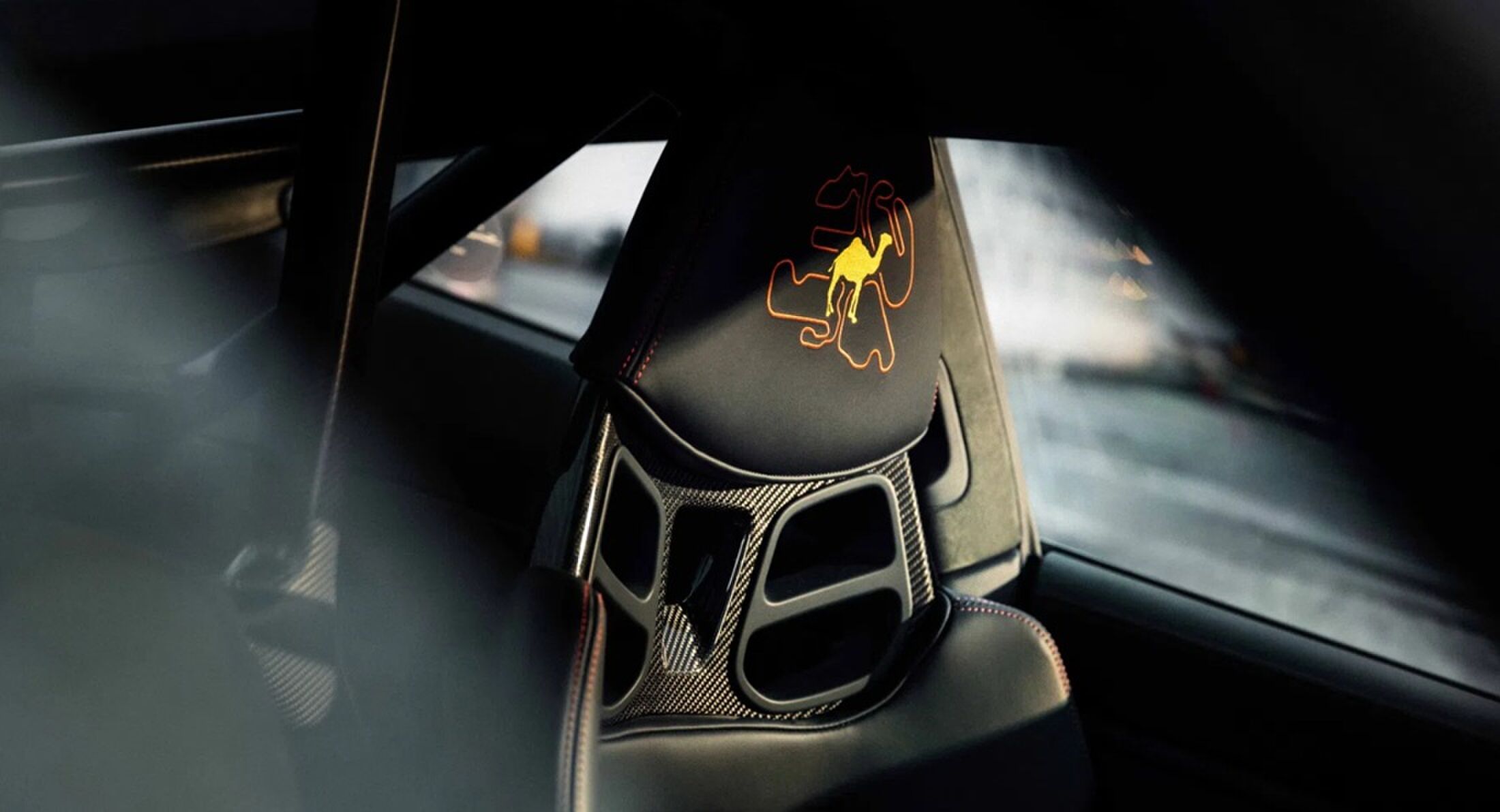 Het interieur van de nieuwe wagen