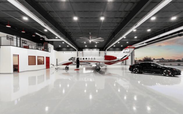 De supercar en een priv&eacute;jet