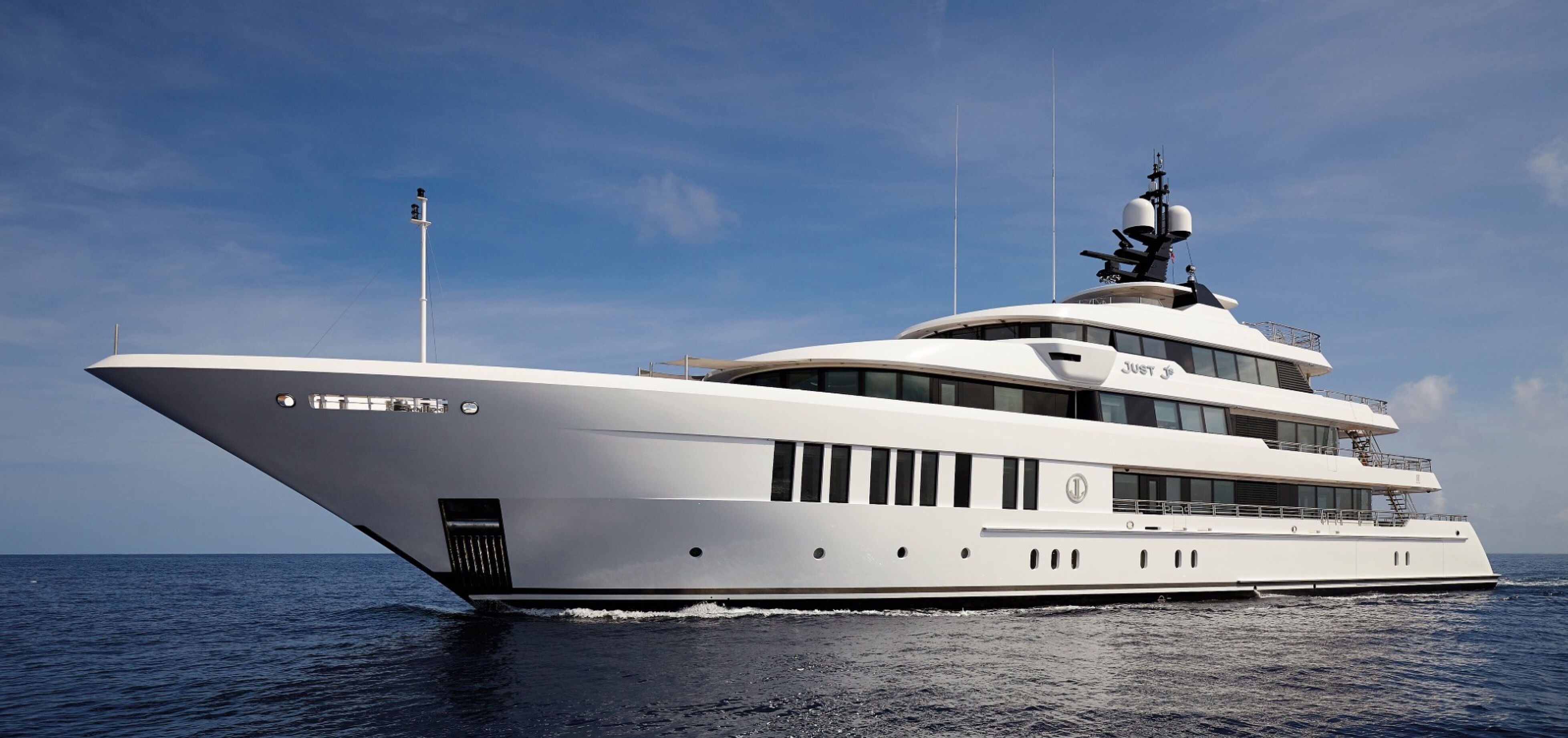 Het superjacht Just J's van Royal Hakboort Shipyard