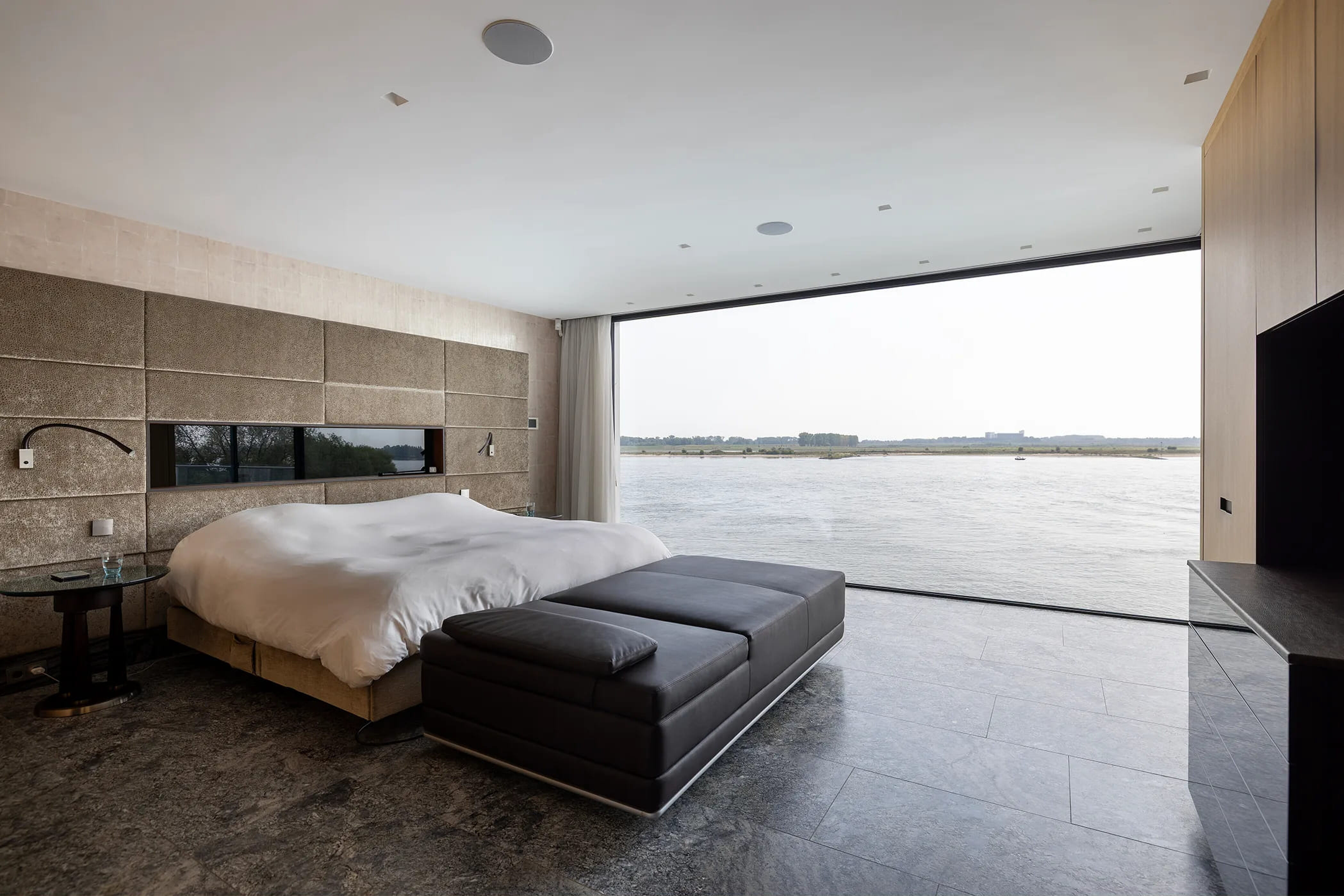 De slaapkamer in de villa in Vuren