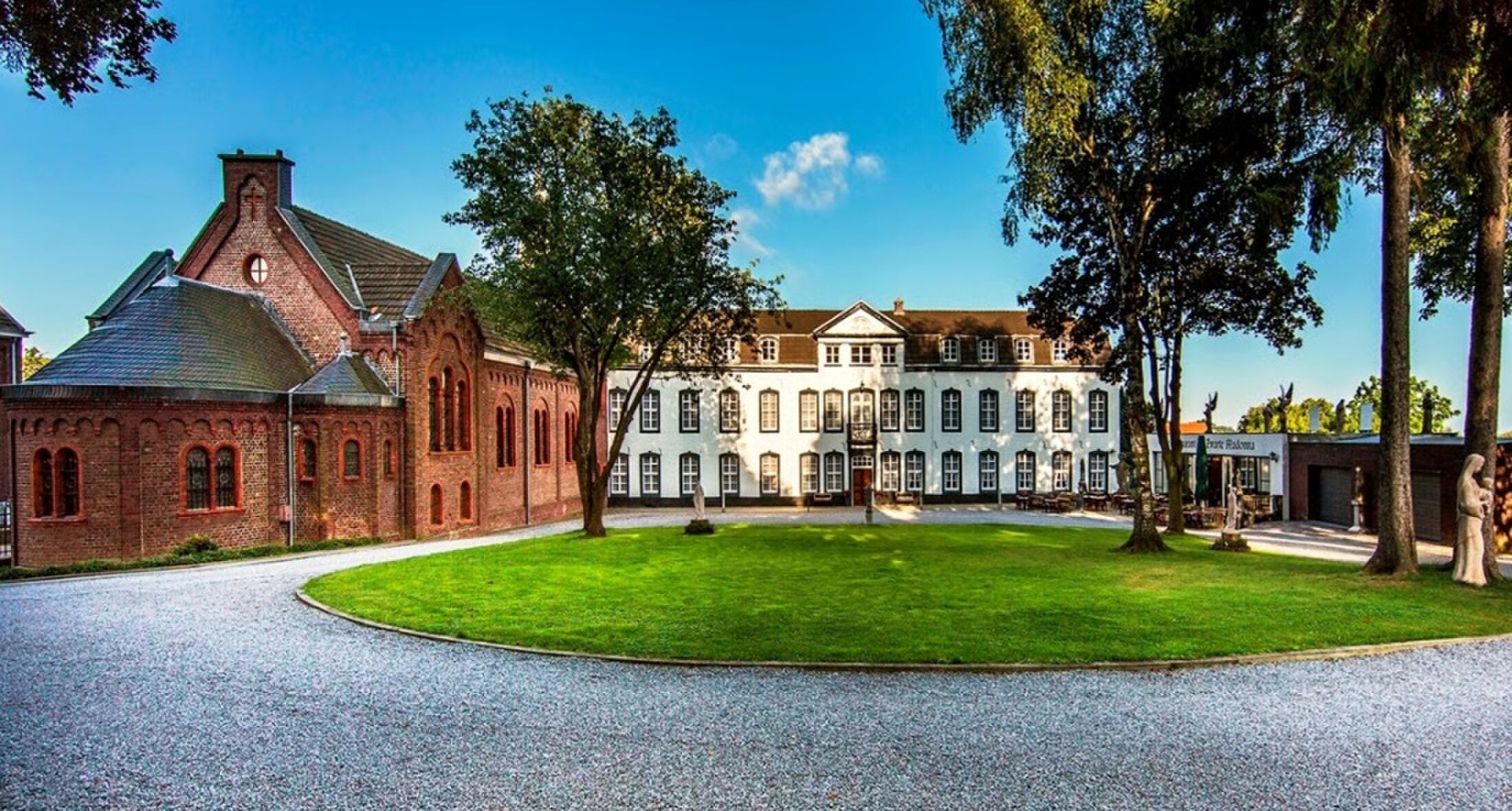 Het te koop staande landgoed in Limburg