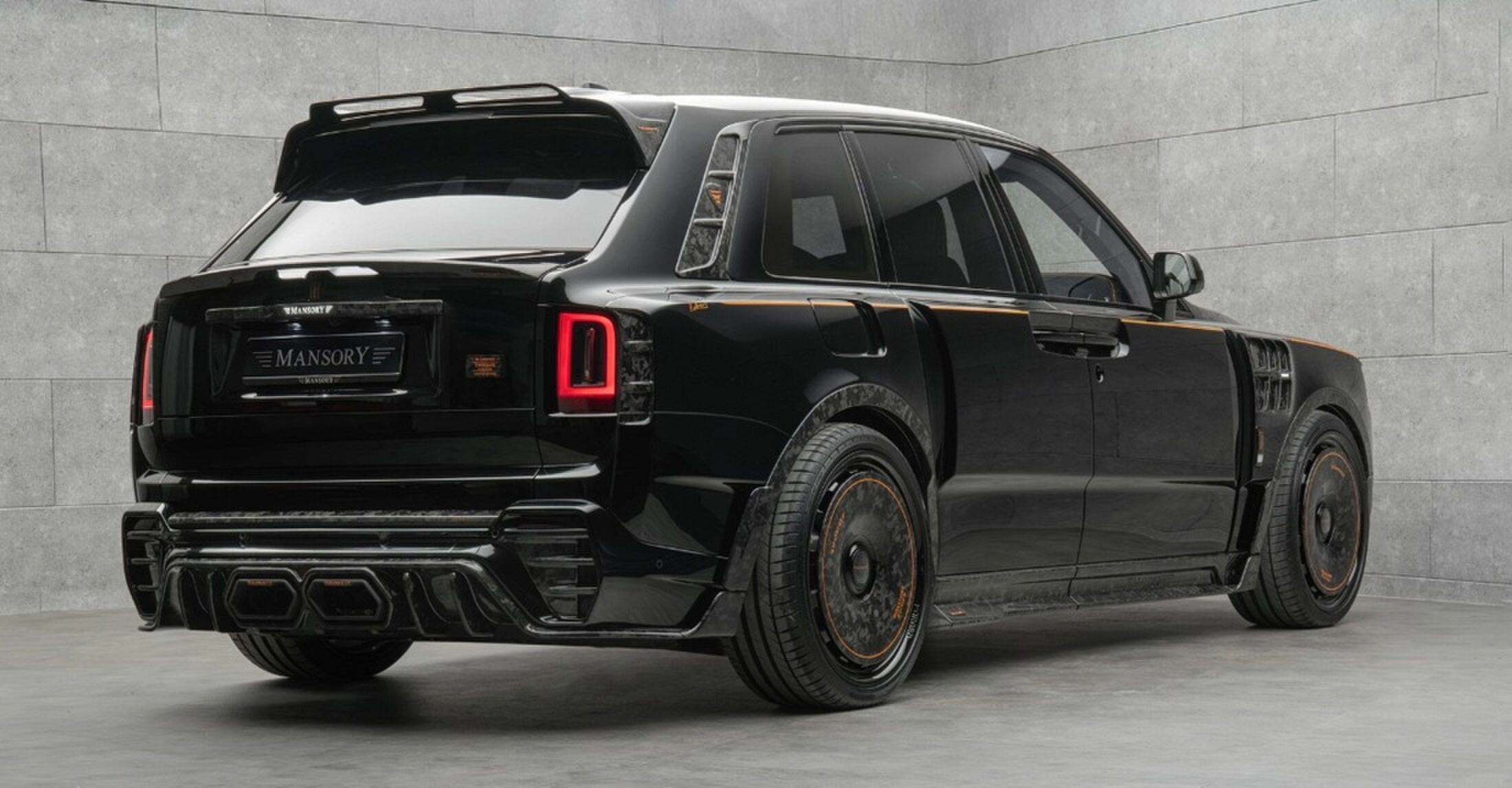 De achterkant van de MANSORY 'Emperor Signature'
