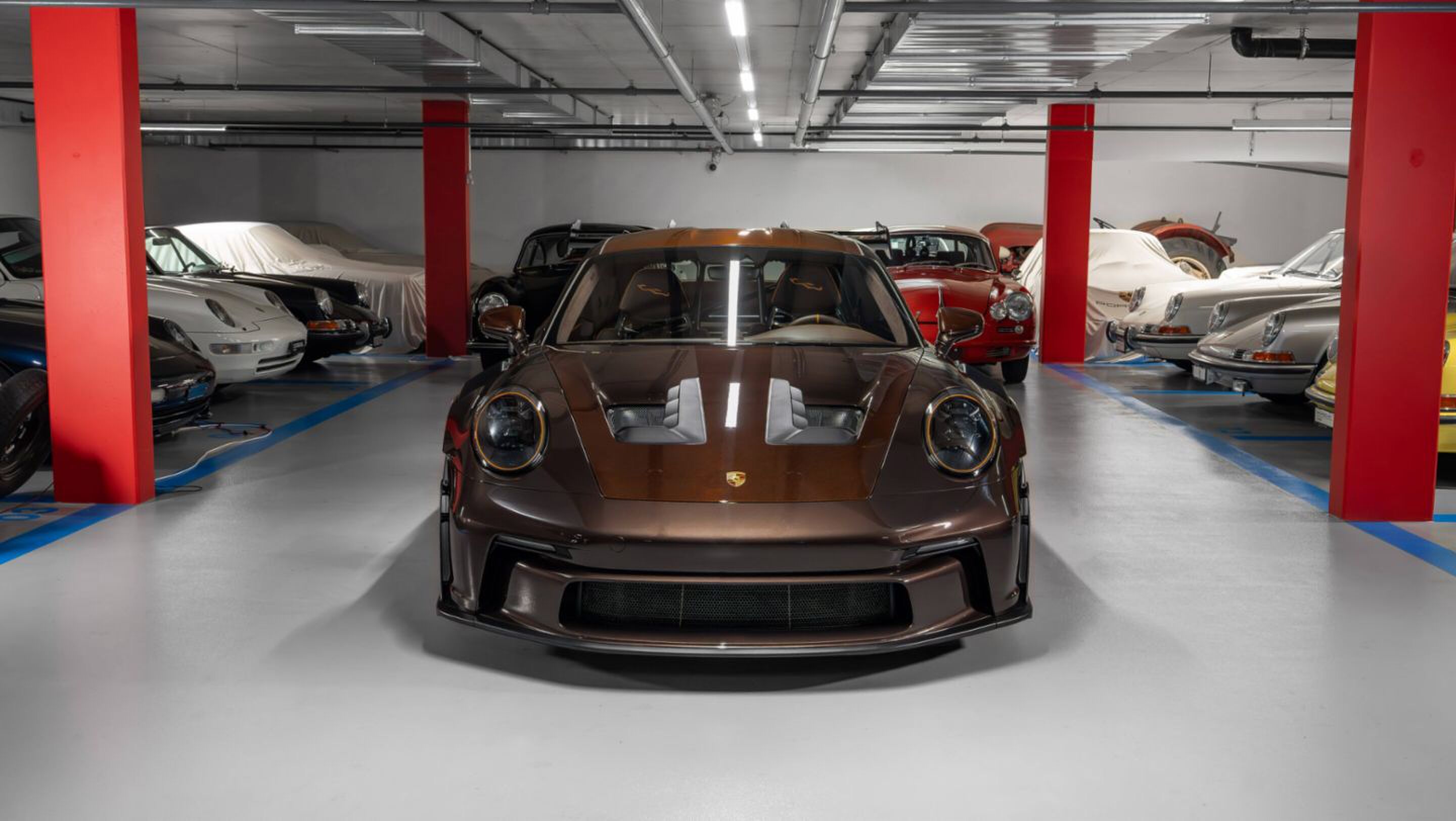 De voorzijde van de door Sonderwunsch gemaakte Porsche 911