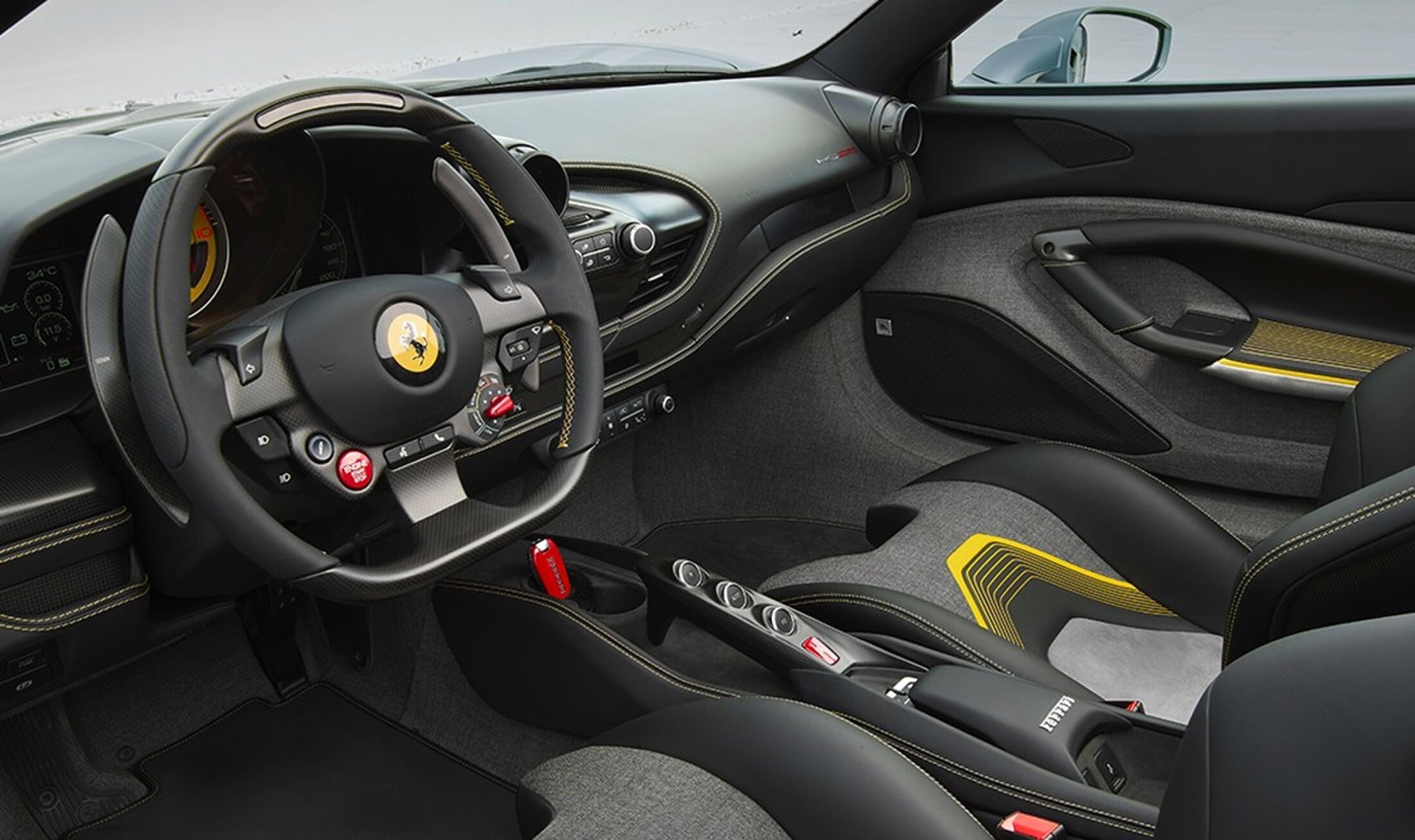 De binnenzijde van de one-off sportauto