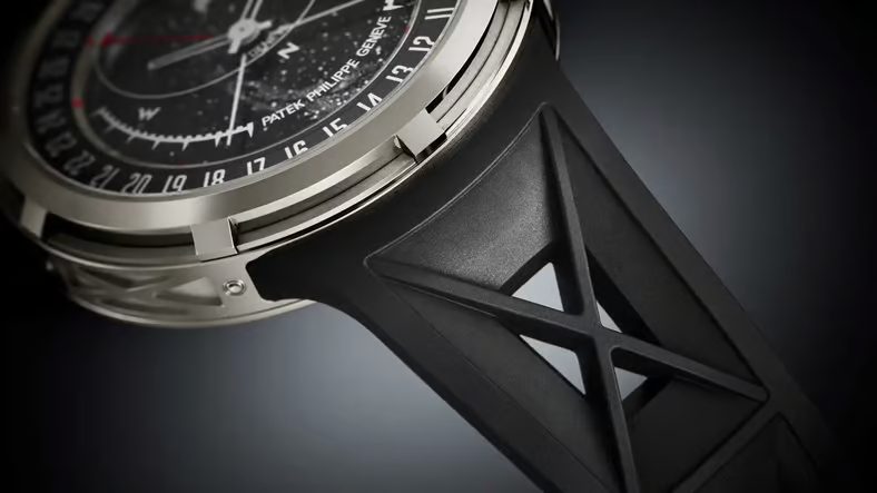Een detailshot van de Patek Philippe Celestial Sunrise and Sunset