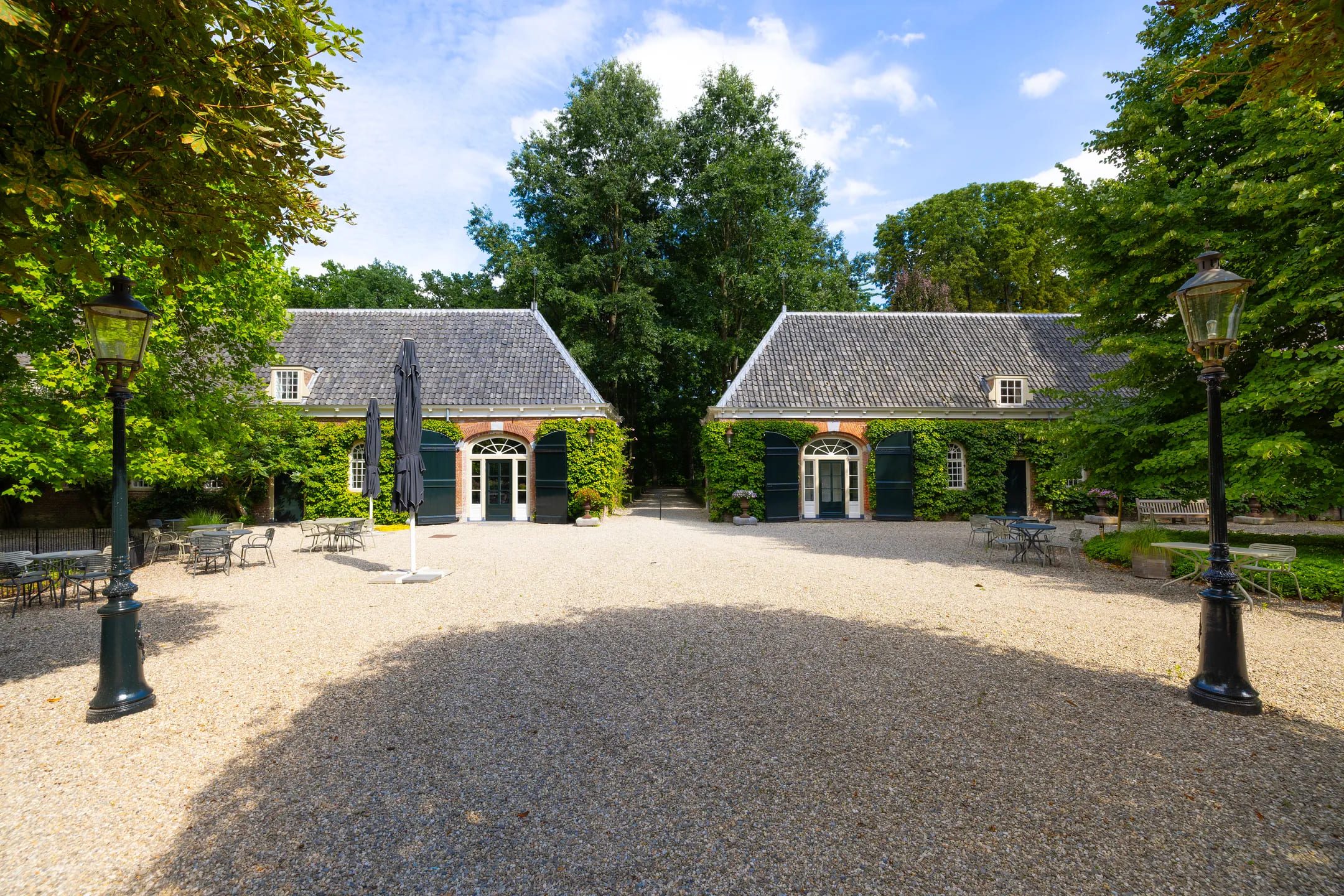 Koetshuizen bij het landgoed Rijnhuizen in Nieuwegein