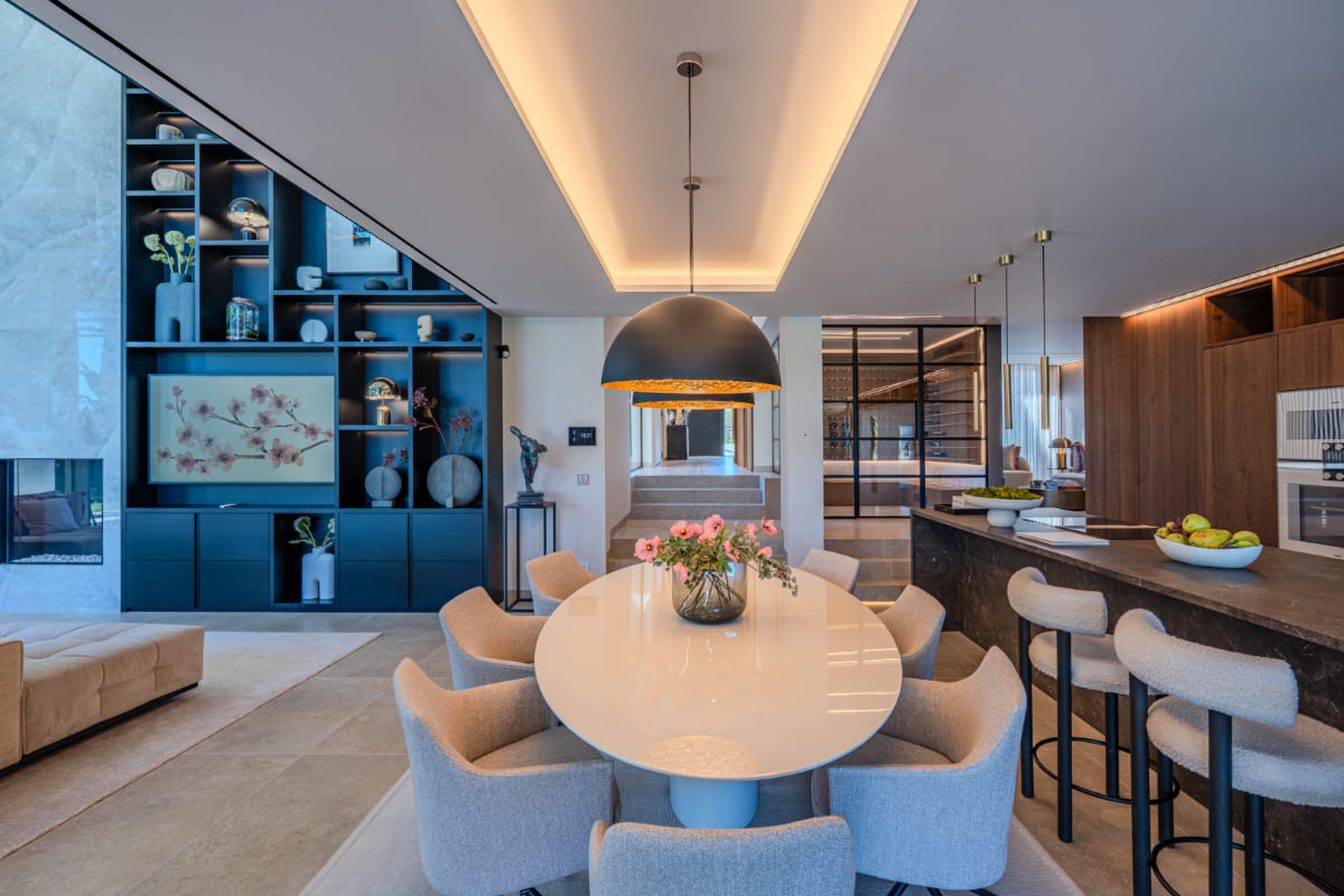 De eetkamer in de villa in Quinta do Lago