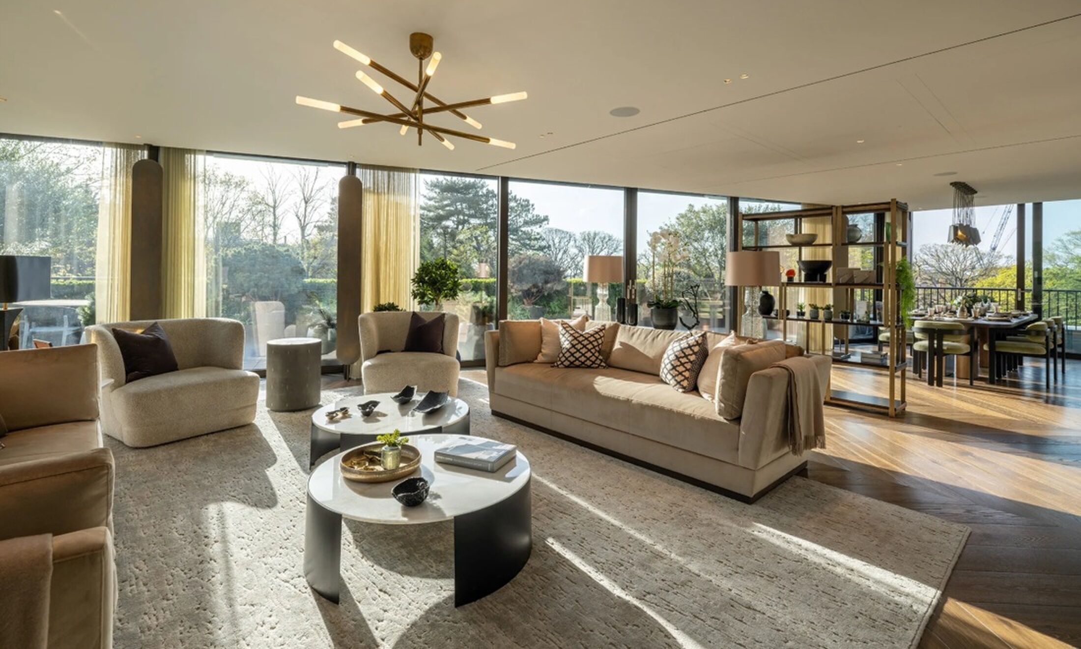 De binnenzijde van het voormalige penthouse van Ariana Grande
