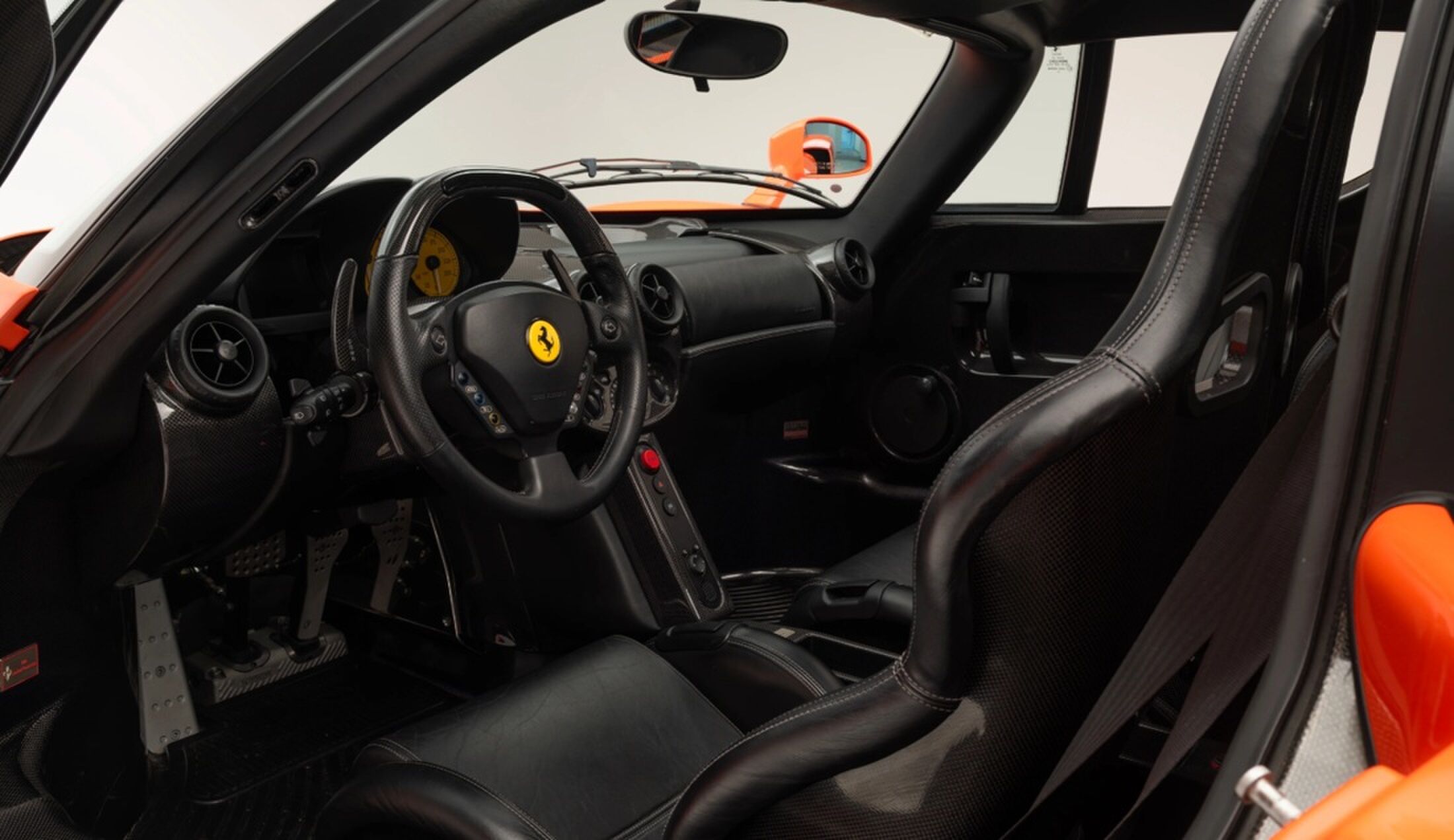 Het interieur van de unieke wagen