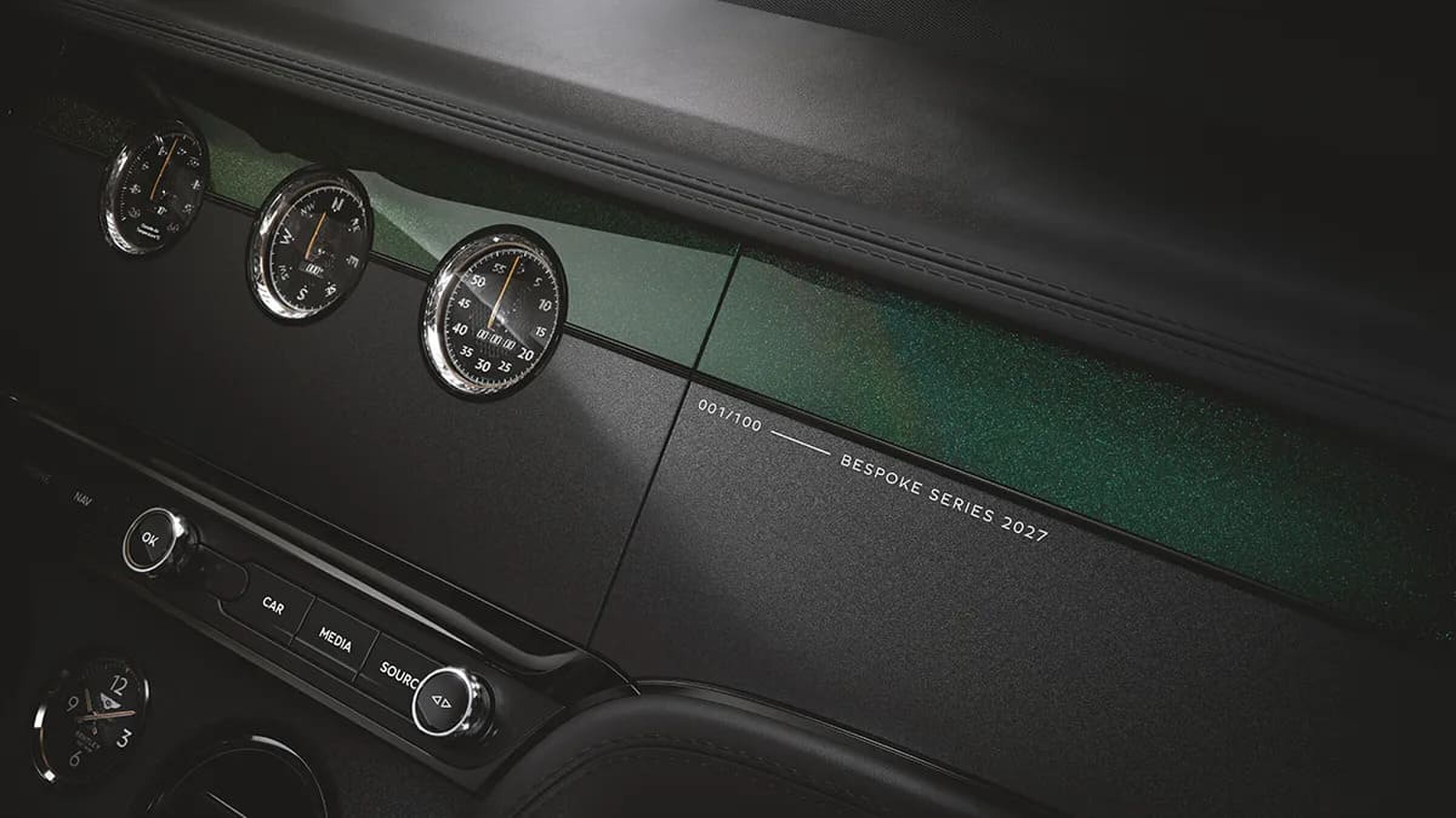 Een detailshot van het interieur van de Bentley Continental GTS Mulliner 3