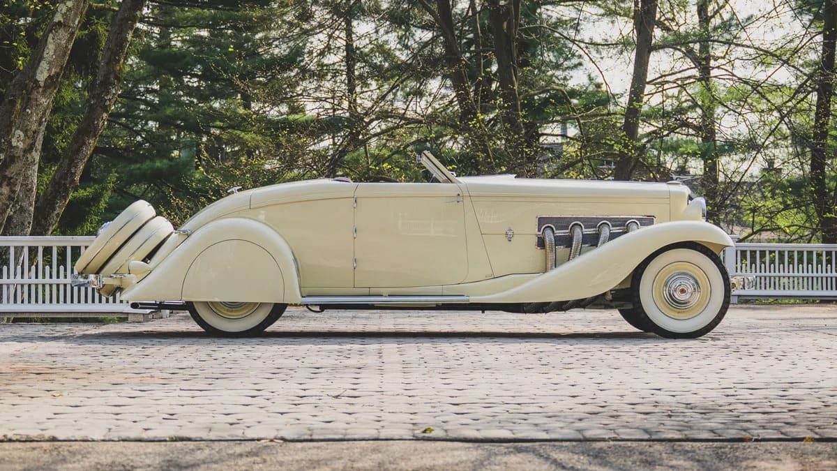 De zijkant van de Duesenberg van Clark Gable