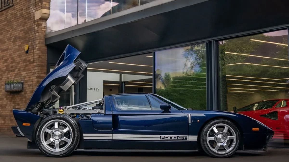 De Ford GT van Jeremy Clarkson van de zijkant