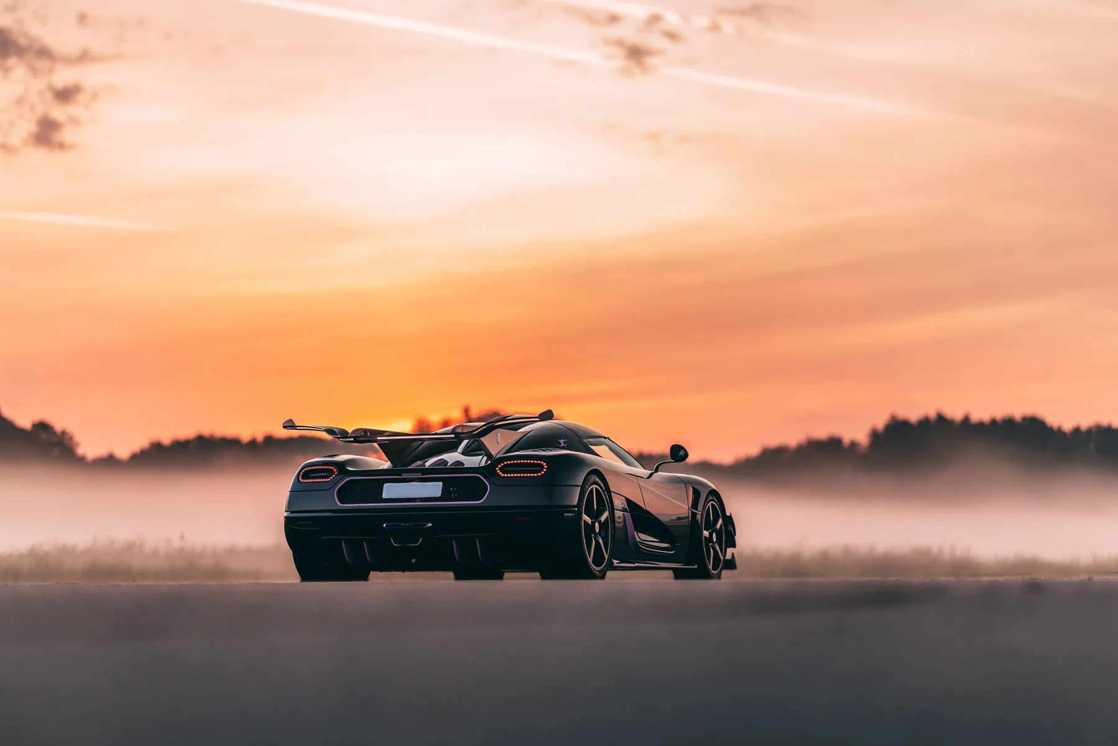 De verdwenen Koenigsegg One:1 van achter
