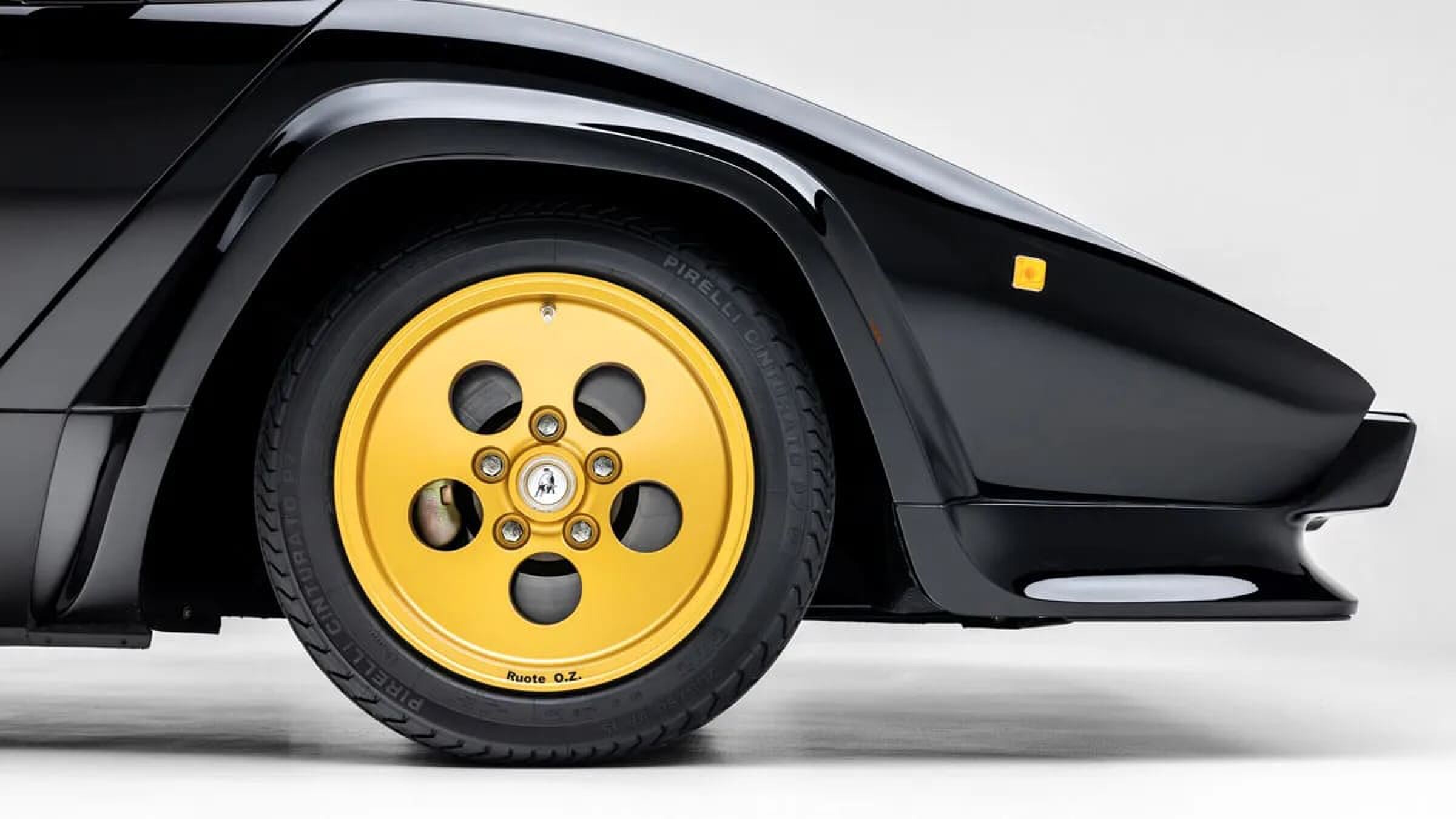 Een detailshot van de Lamborghini Countach