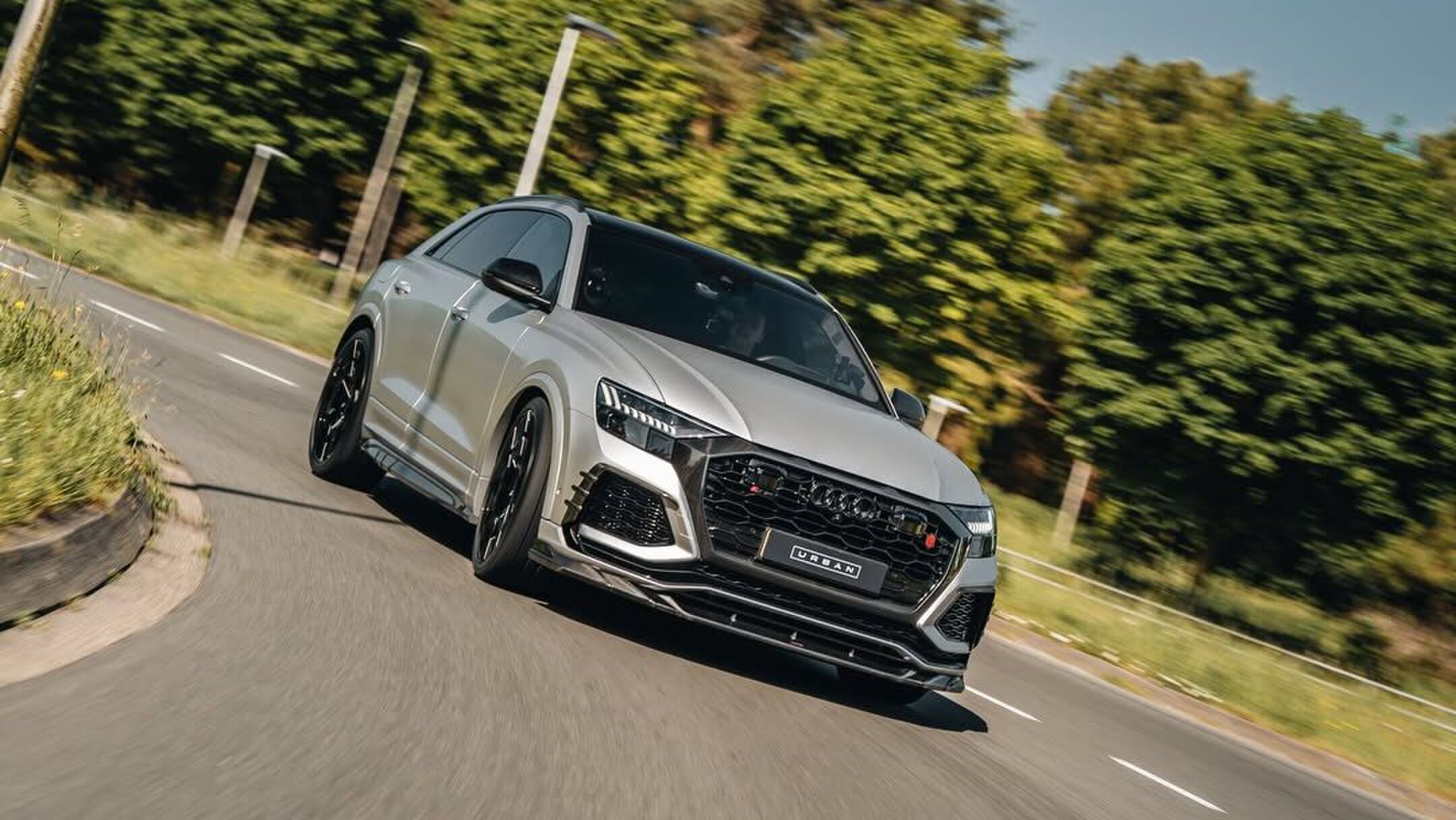 De voorzijde van de Audi RSQ8 Urban van Robbie van de Graaf