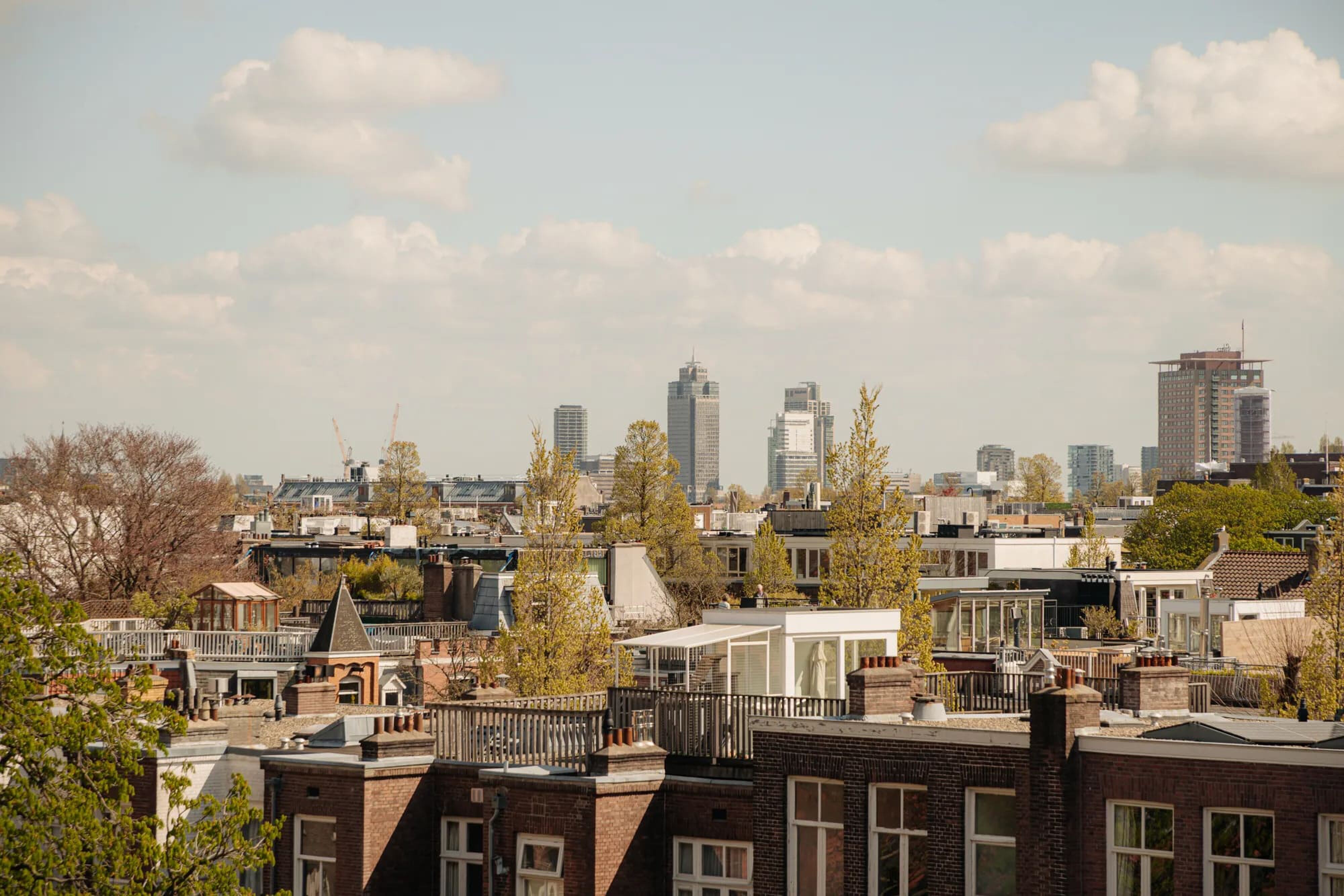 Het uitzicht vanaf het appartement in Amsterdam-Zuid