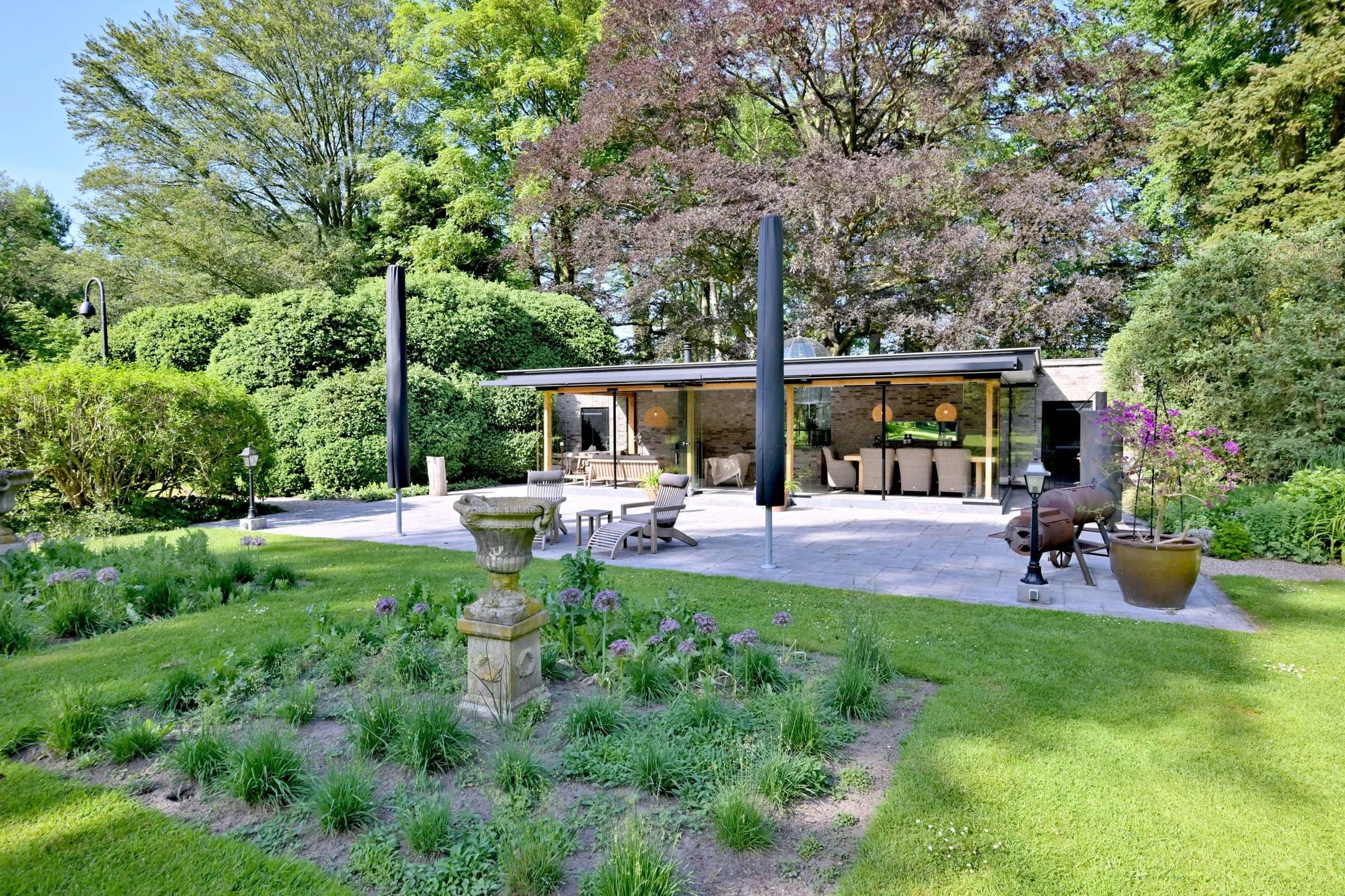 De tuin bij landgoed De Matanze