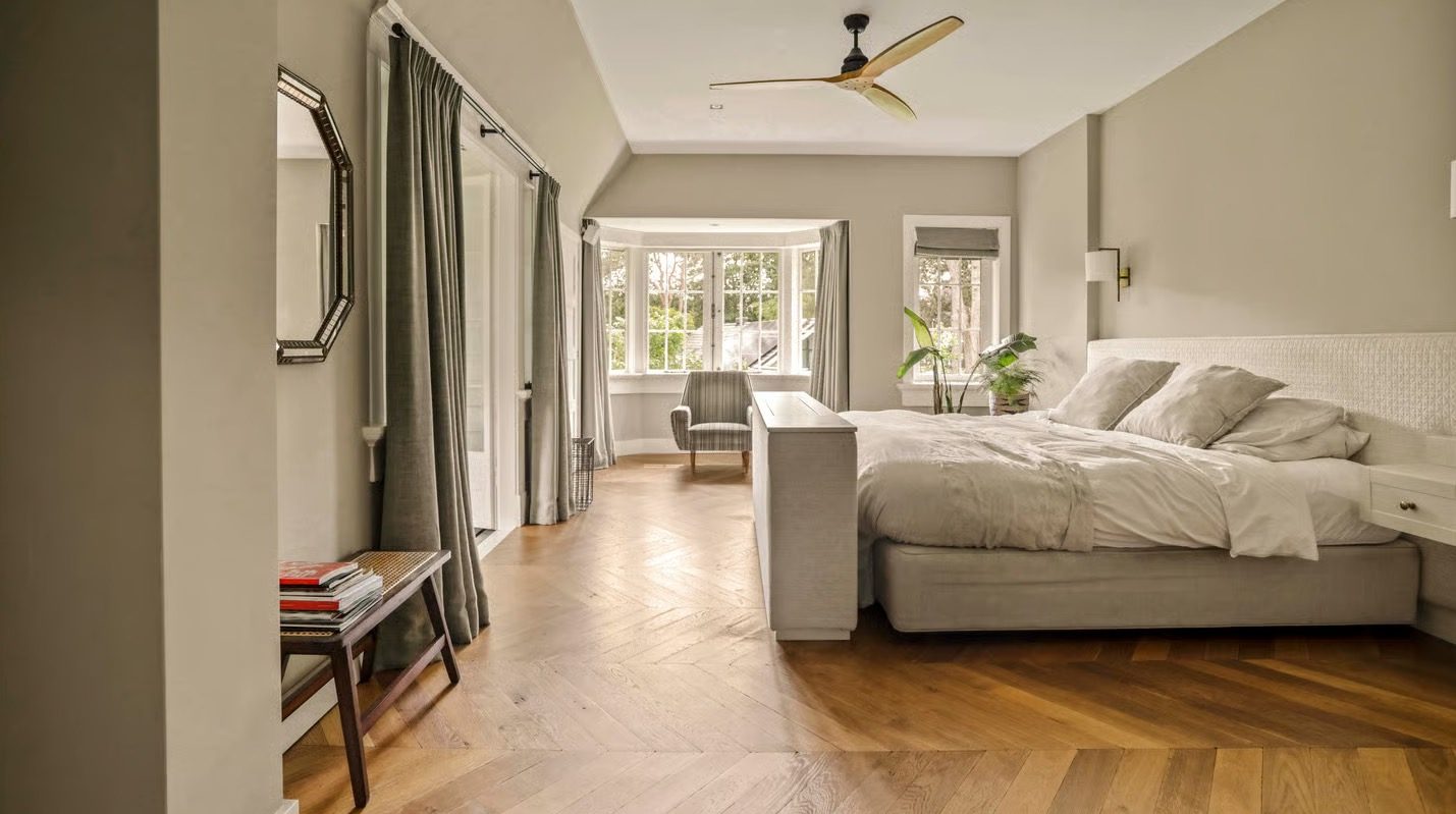 De master bedroom