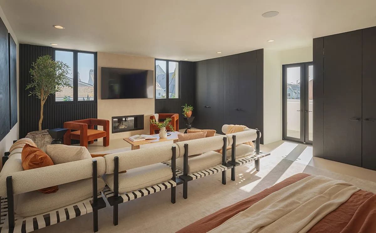 De woonkamer van de woning van Jonah Hill in Los Angeles