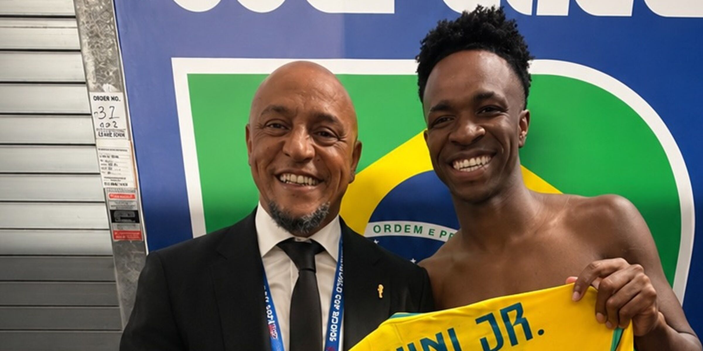 Voetballegende Roberto Carlos koopt nieuwe woning van $ 5 miljoen in Florida
