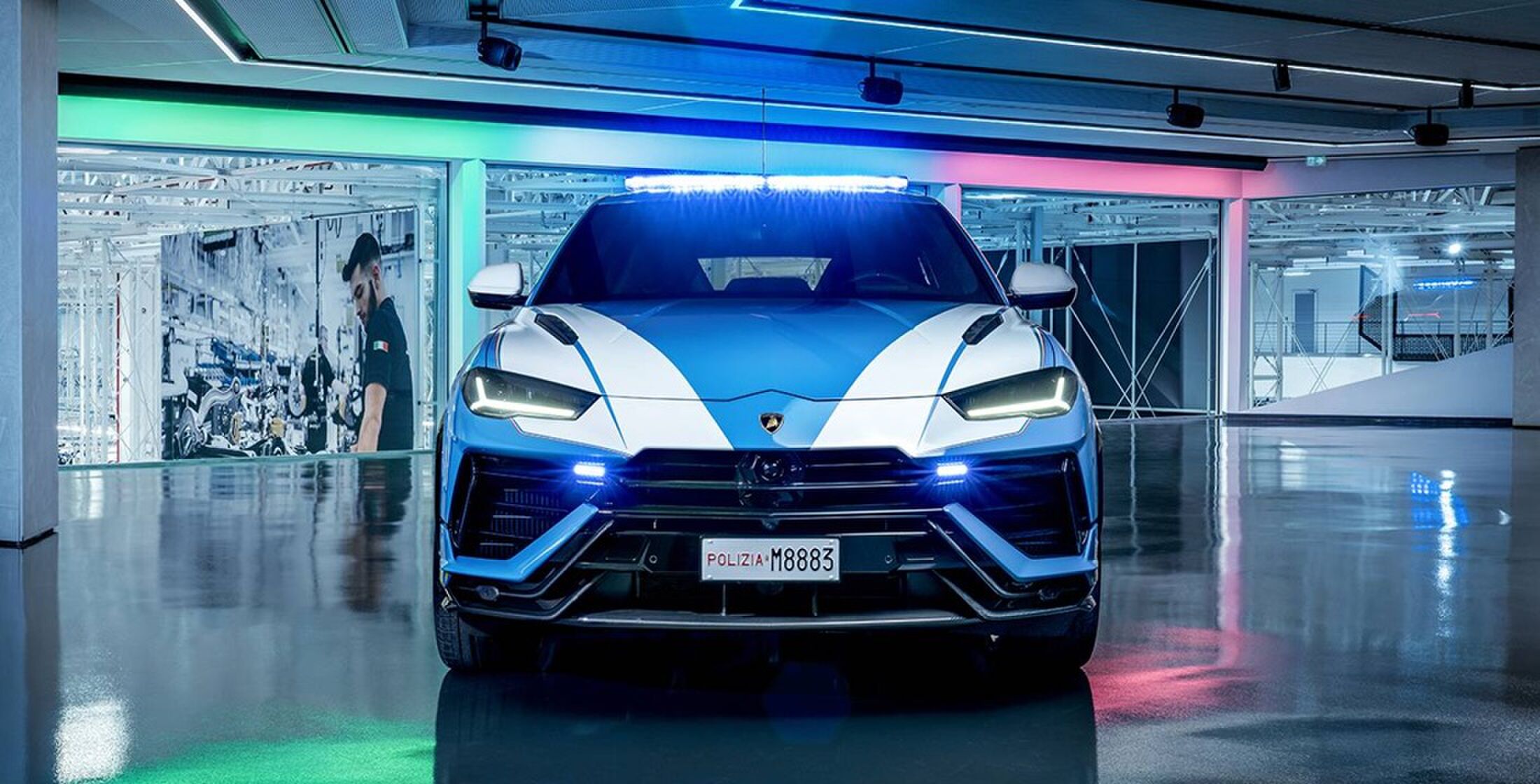 De neus van de SUV