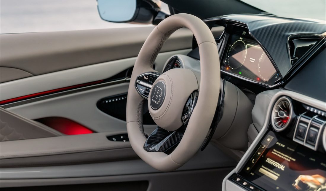 Het interieur van de auto