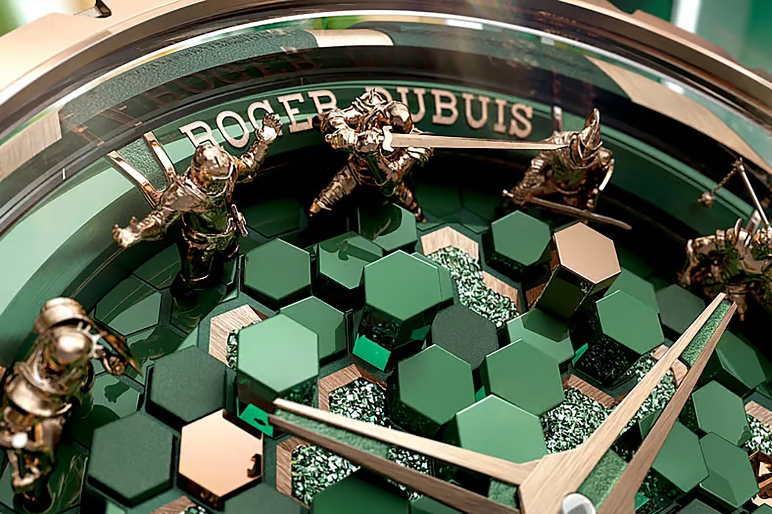 Een dtailshot van de Roger Dubuis Metamorphosis Merlin