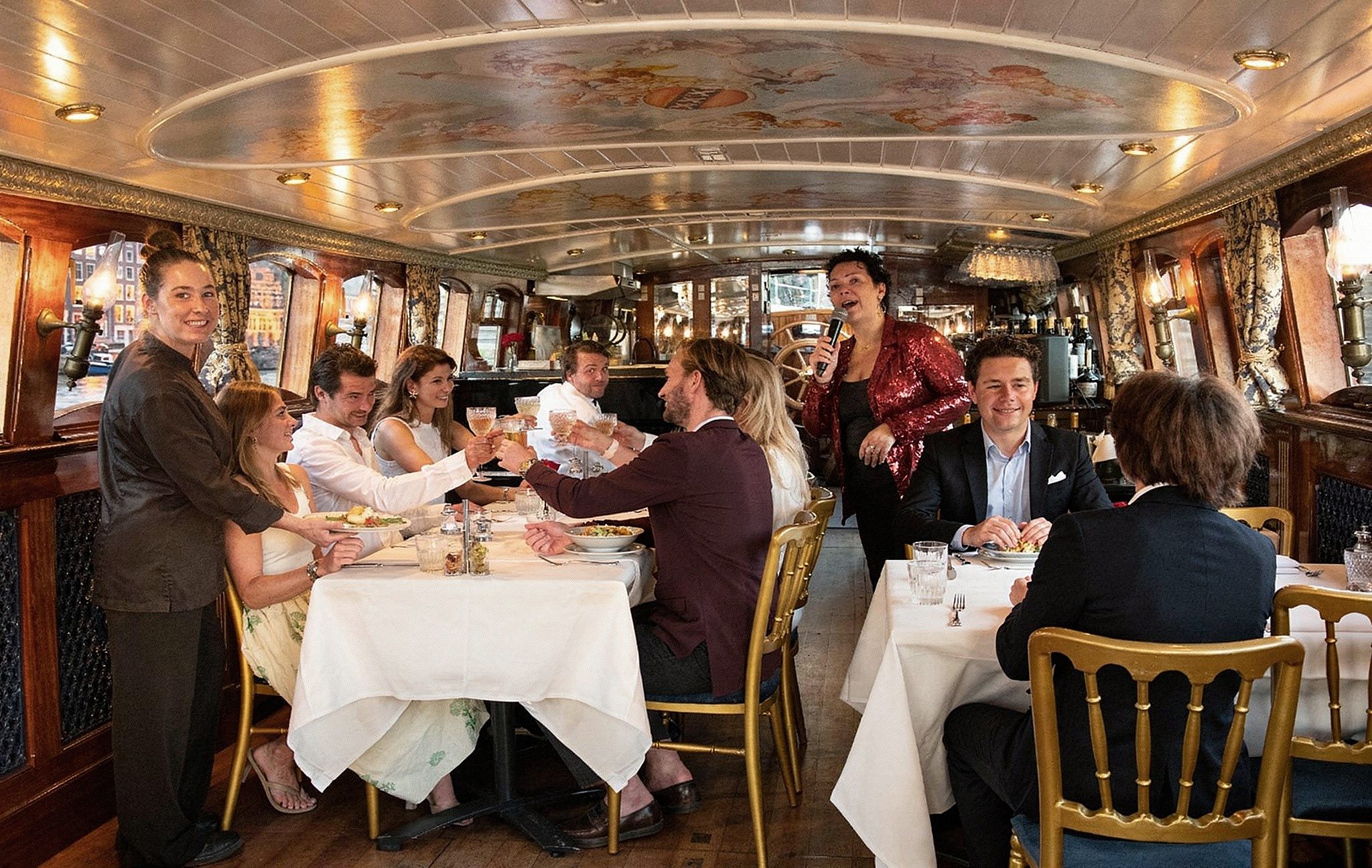 Dineren op een cruise in Amsterdam