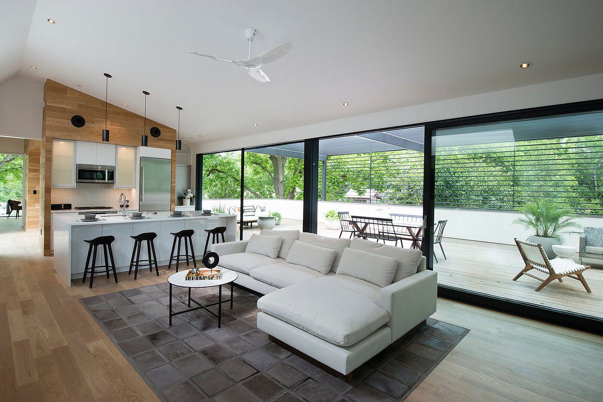 dit is de droomwoning van iedere autoliefhebber in Austin Texas Pure Luxe