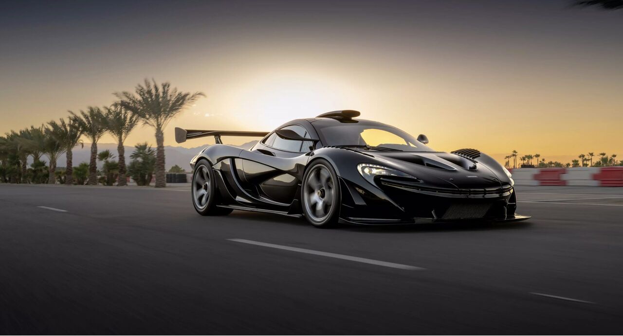 De door Lanzante omgebouwde McLaren P1 GT