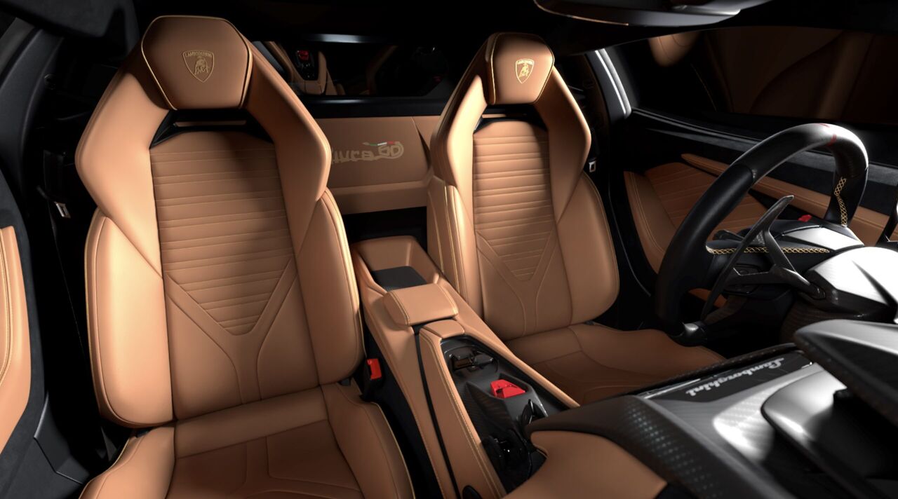 Het interieur van de op de Miura geïnspireerde Revuelto