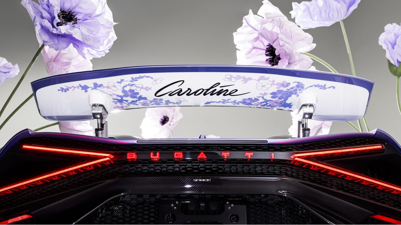 De spoiler van de Bugatti Mistral 'Caroline'