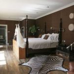 Nederlandse TV-producent Reinout Oerlemans haalt z'n villa in Laren uit de verkoop Pure Luxe