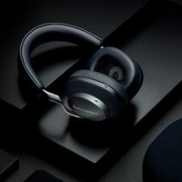 Bowers & Wilkins