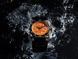 Bell & Ross BR 03-92 Diver Orange horloge Pure Luxe