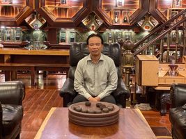 whisky collectie vietnam Viet Nguyen Dinah Tuan Pure Luxe