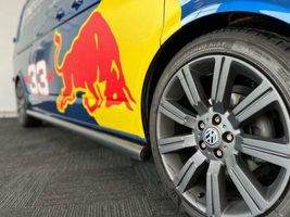 Red Bull bedrijfsbus