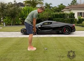Ferrari LaFerrari Aperta Ian Poulter golfer Pure Luxe