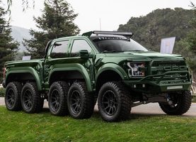 Hennessey Velociraptor