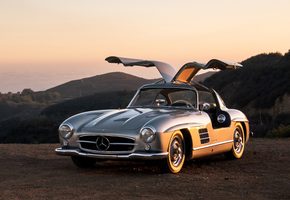 Mercedes-Benz 300 SL Gullwing