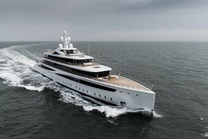 Feadship-Viva-01