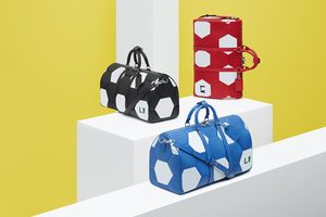 Louis Vuitton WK tas Pure Luxe