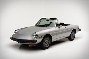 alfa romeo spider muhammad ali veiling Pure Luxe