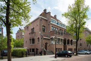 villa vondelpark amsterdam prins hendriklaan Broersma Makelaardij Pure Luxe