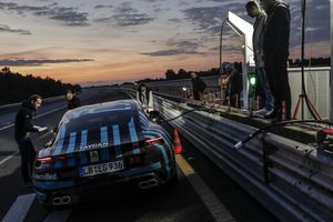 onthulling porsche taycan live news Pure Luxe