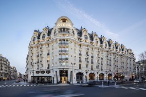 hotel lutetia parijs frankrijk the set hotels Pure Luxe
